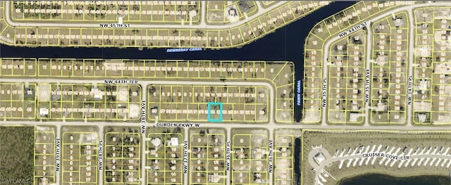 Listing photo 2 for 3617 Durden Pkwy, Cape Coral FL 33993