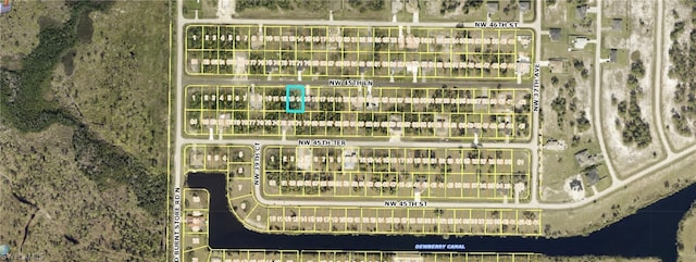 Listing photo 2 for 3908 NW 45th Ln, Cape Coral FL 33993