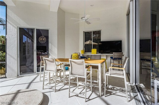 view of patio with ceiling fan