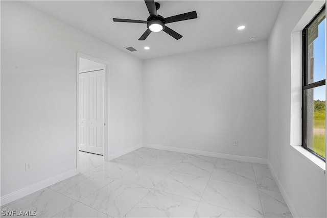 empty room with ceiling fan