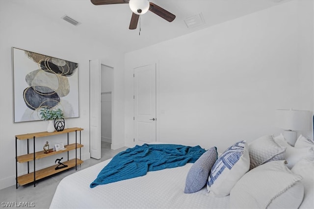 bedroom with ceiling fan