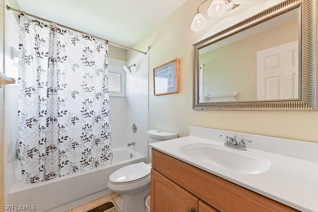 full bathroom with shower / tub combo with curtain, a wealth of natural light, vanity, and toilet