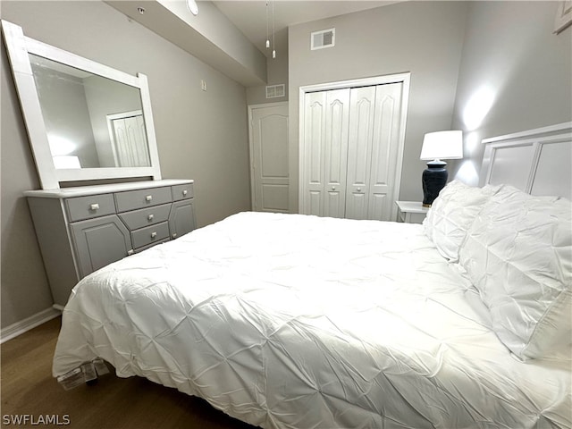 bedroom with a closet