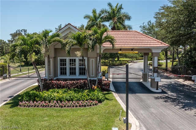 exterior space with a front yard