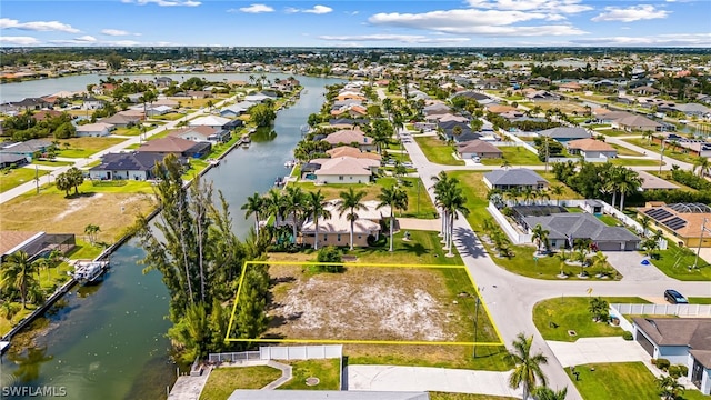 Listing photo 2 for 1318 SW 4th Ave, Cape Coral FL 33991