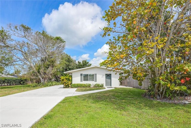 view of front of home with a front yard