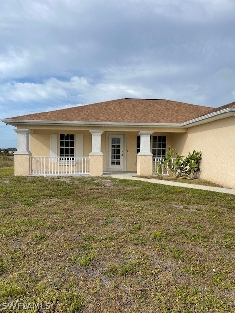 exterior space featuring a lawn