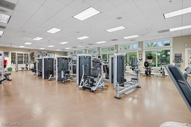 workout area with a drop ceiling