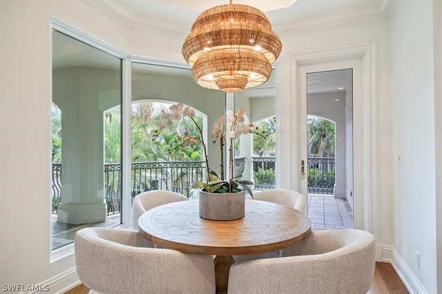 dining room featuring a healthy amount of sunlight