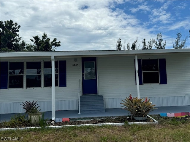 view of manufactured / mobile home