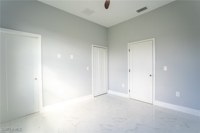 unfurnished bedroom with ceiling fan