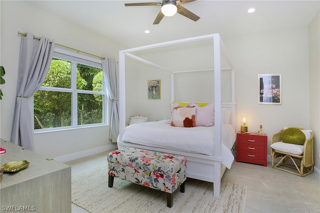 bedroom with ceiling fan