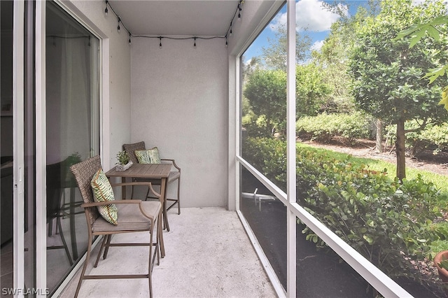 view of sunroom / solarium