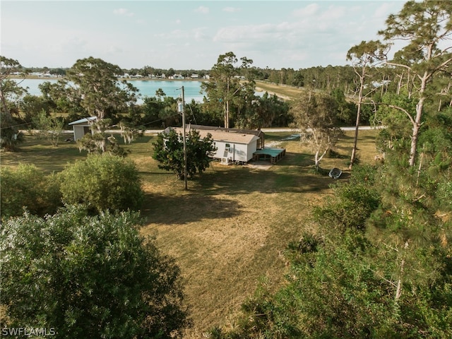 bird's eye view featuring a water view