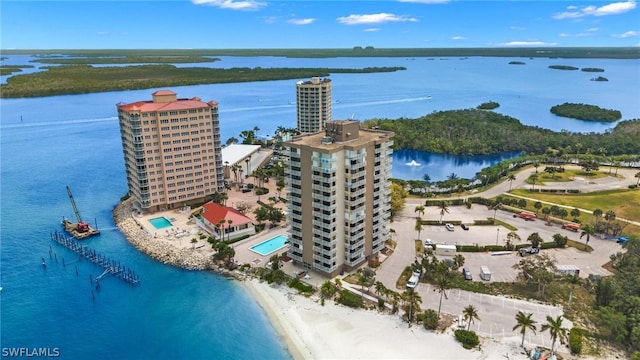 bird's eye view with a water view