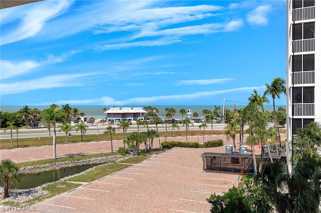 view of property's community featuring a water view