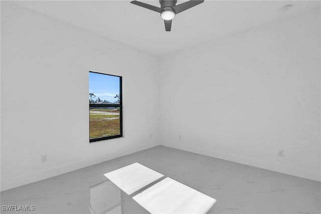 empty room with ceiling fan