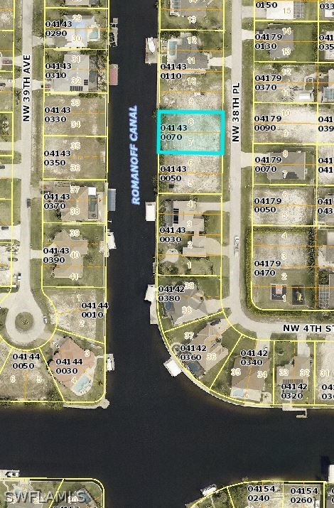 420 NW 38th Pl, Cape Coral FL, 33993 land for sale