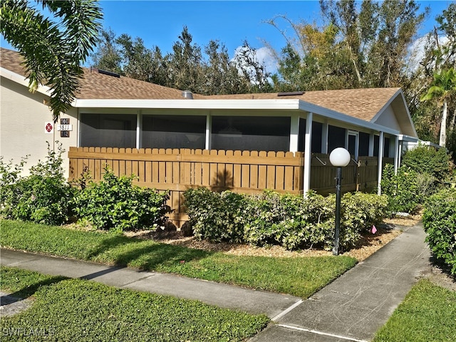 view of home's exterior