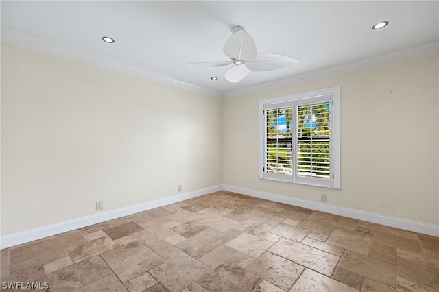 empty room featuring ceiling fan and ornamental molding