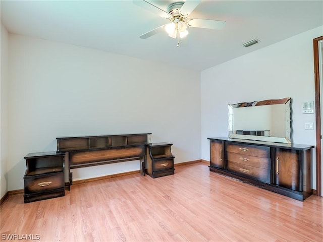 misc room featuring ceiling fan and light wood-type flooring