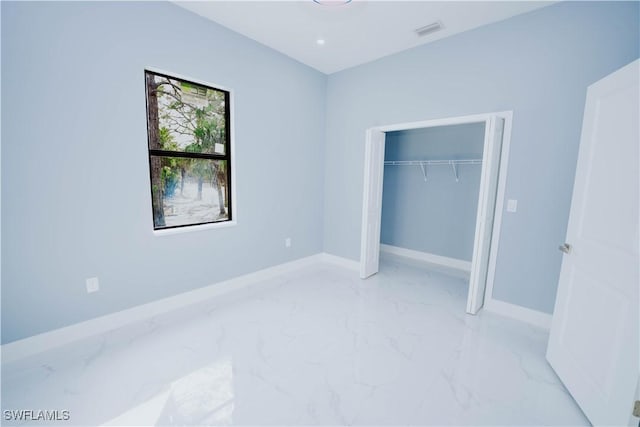 bedroom featuring a closet