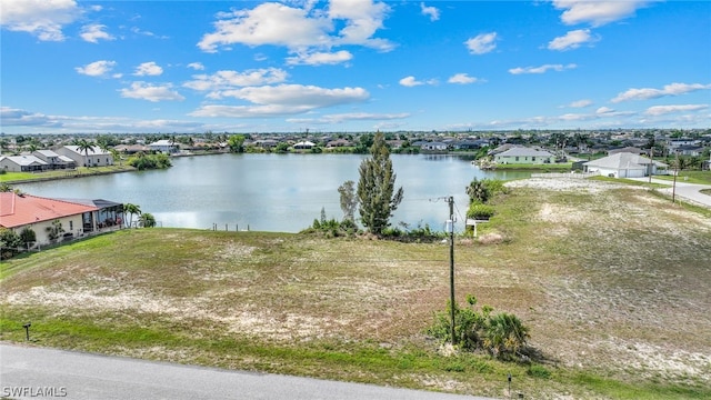 Listing photo 3 for 306 NE 19th St, Cape Coral FL 33909