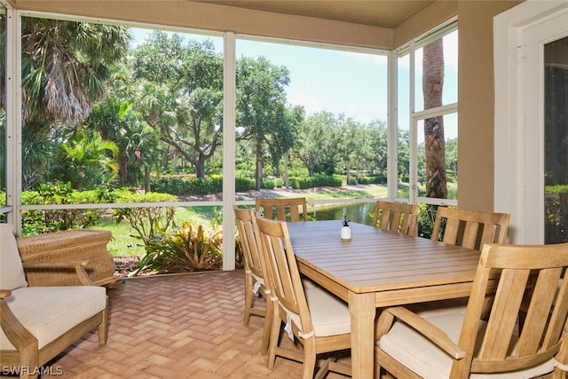 view of sunroom / solarium