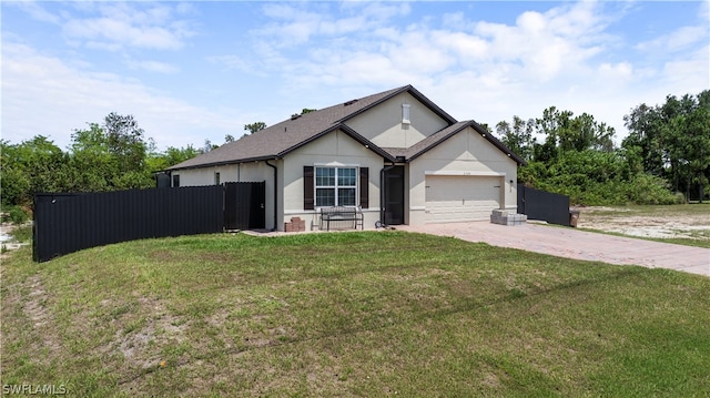 view of front of home with a front lawn