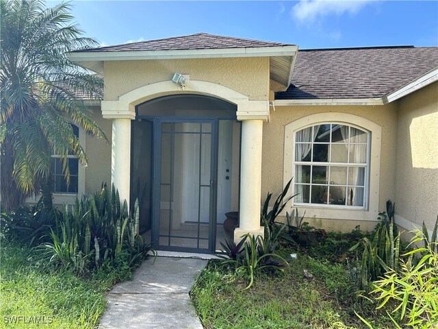 view of entrance to property