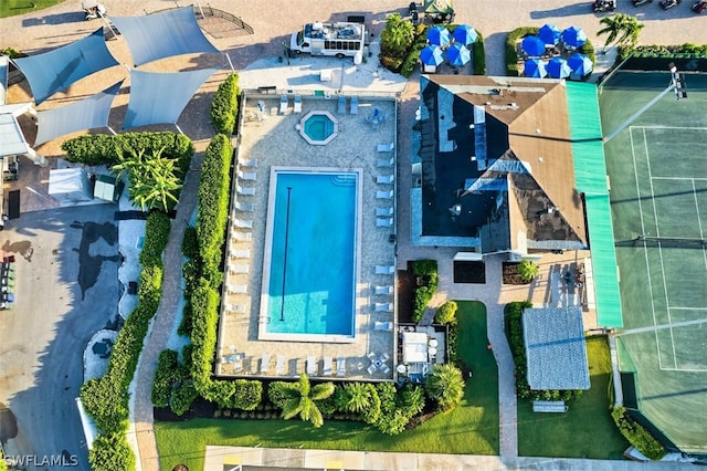 birds eye view of property