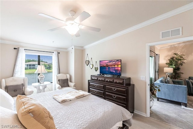 bedroom with light hardwood / wood-style floors, ceiling fan, and crown molding