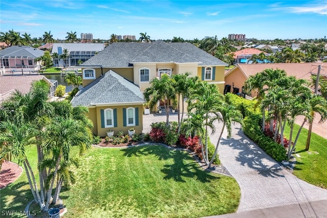 view of front of house with a front yard