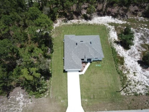 Listing photo 2 for 438 Burrstone Dr, Lehigh Acres FL 33974