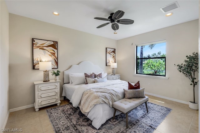 bedroom with ceiling fan