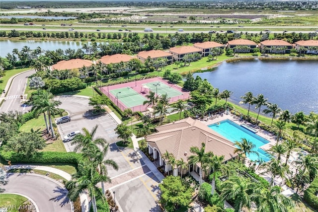 bird's eye view featuring a water view