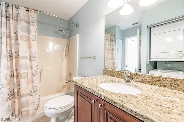 full bathroom featuring shower / bath combo with shower curtain, tile floors, oversized vanity, and toilet