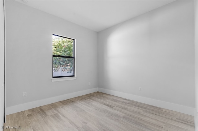 empty room featuring light hardwood / wood-style flooring