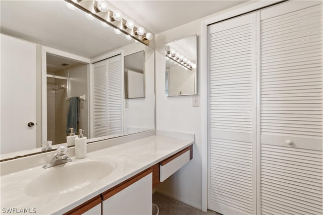 bathroom featuring large vanity