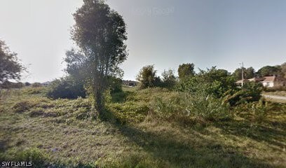 460 Rand St, Lehigh Acres, FL 33974