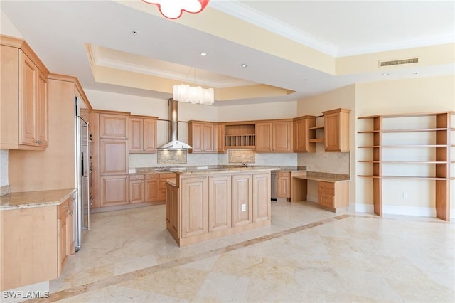 14270 Royal Harbour Ct Unit 1122, Fort Myers, FL 33908 - kitchen with open shelves, a raised ceiling, wall chimney range hood, a center island, and backsplash
