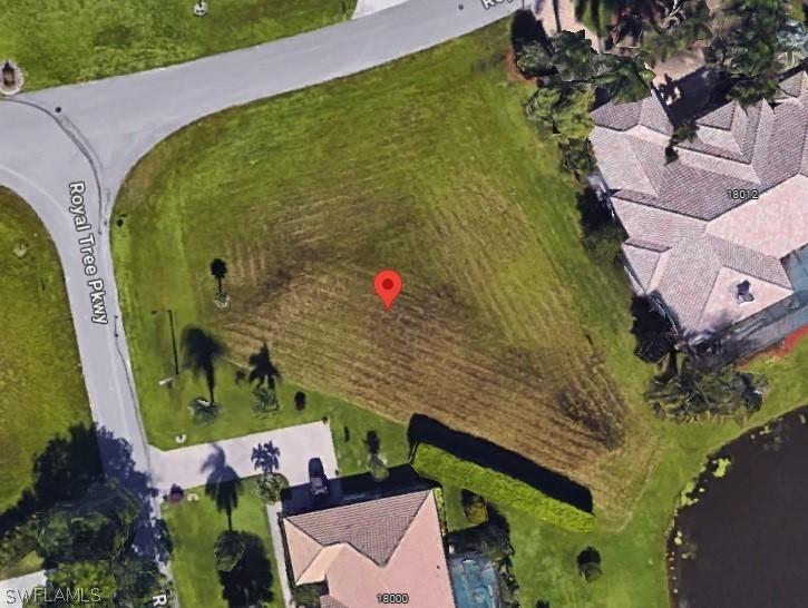18018 Royal Hammock Blvd N, Naples, FL 34114