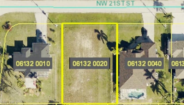 Listing photo 2 for 2724 NW 21st St, Cape Coral FL 33993