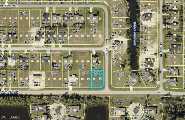 1129 Jacaranda Pkwy E, Cape Coral, FL 33909