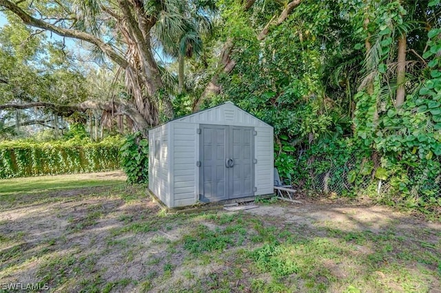 view of outbuilding