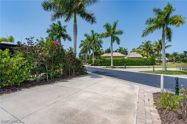 13375 Snook Cir, Naples, FL 34114