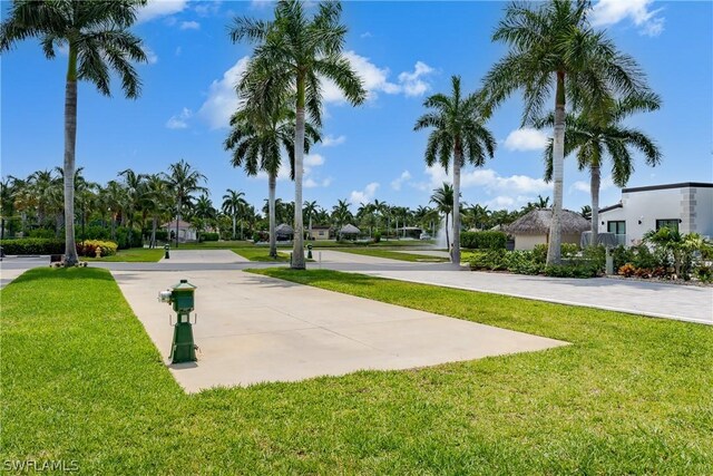 13375 Snook Cir, Naples, FL 34114