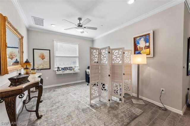 bedroom featuring crown molding and ceiling fan