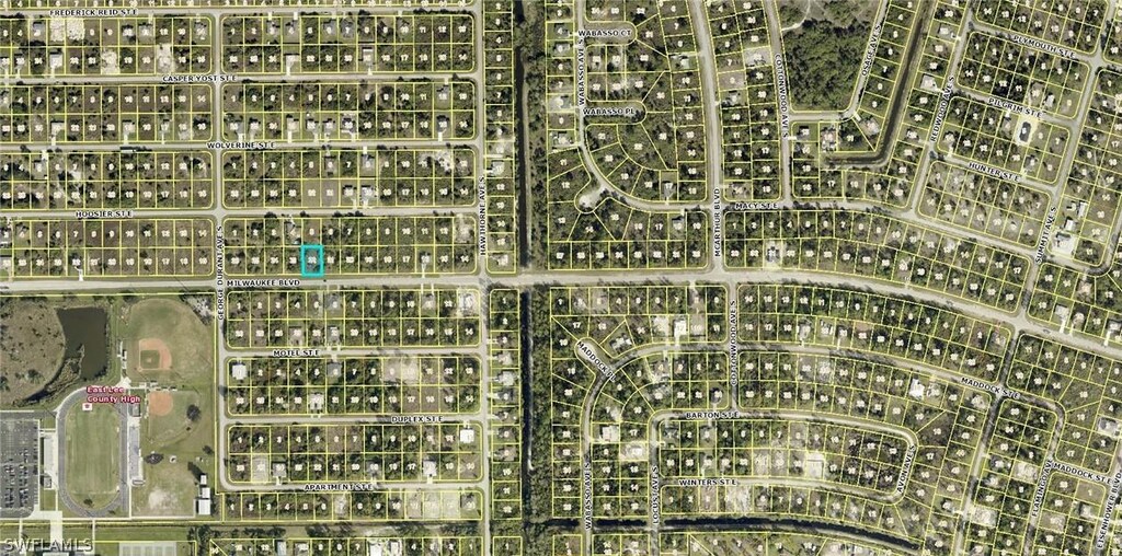 853 Milwaukee Blvd, Lehigh Acres, FL 33974