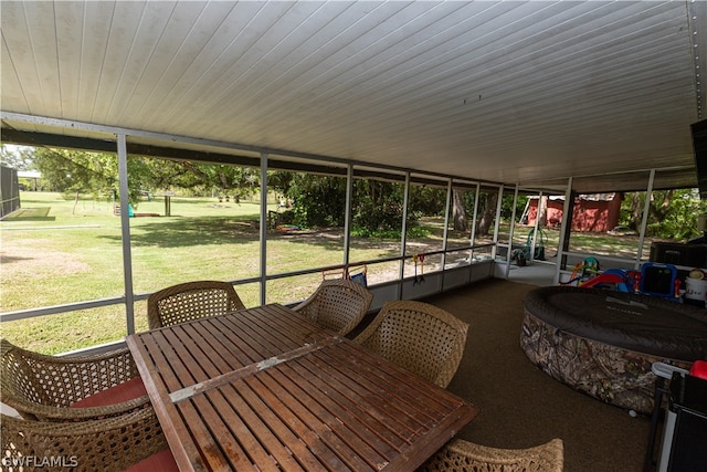 view of sunroom / solarium